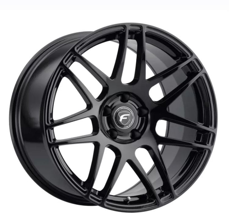 Forgestar F151 20X11 F14 SC 5X120.65 ET71 BS8.8 Gloss Black 70.3 (F15101162P71)