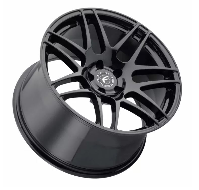 Forgestar F14 20x11 | 5x114.3 | +56/8.2" Gloss Black 72.5