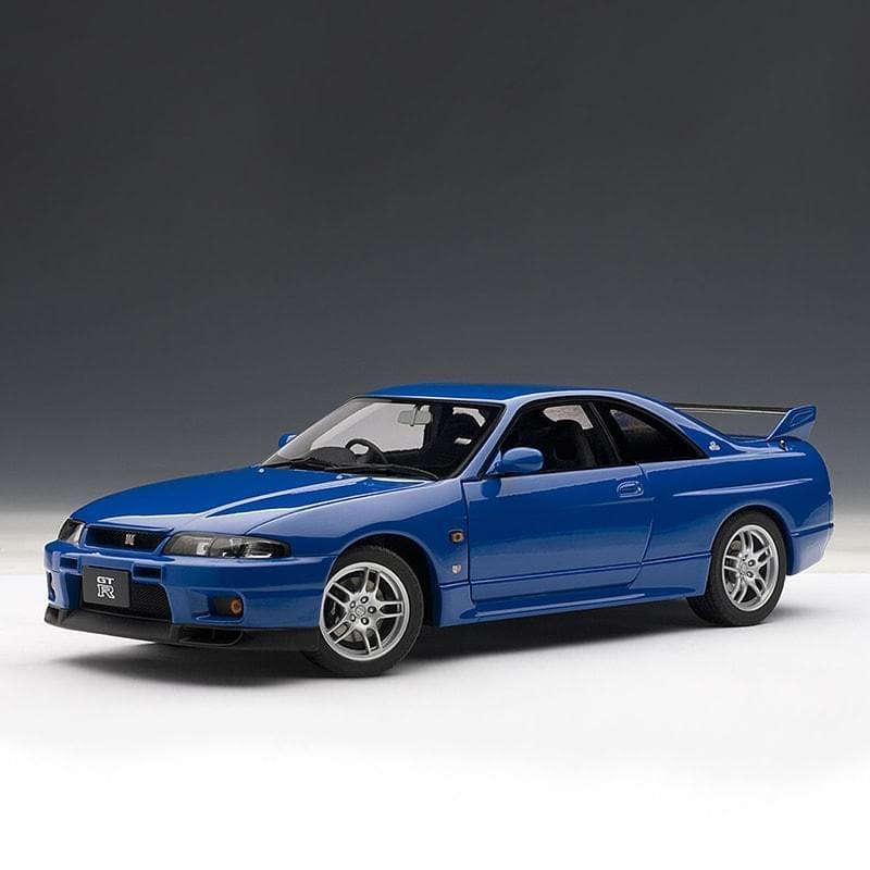 AUTOart 1:18 Die Cast Model - 1996 Nissan Skyline GT-R LM Limited