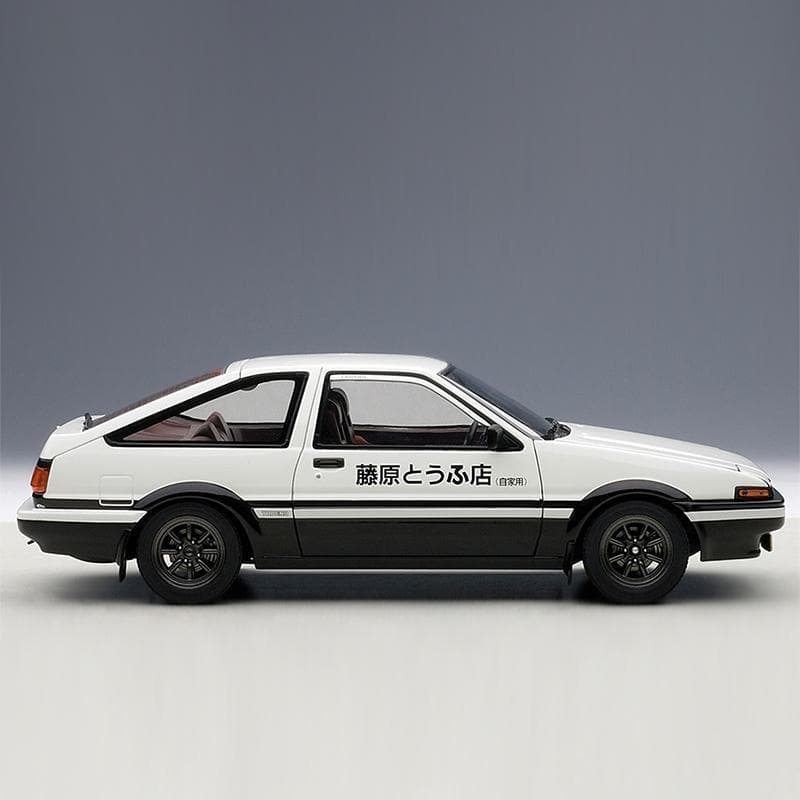 AUTOart 1:18 Die Cast Model - Toyota Sprinter Trueno - Initial D Version