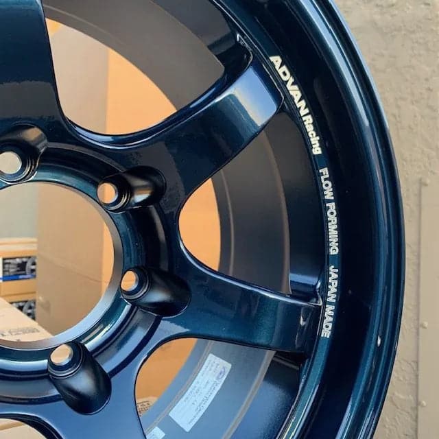 Advan RG-D2 17X8.5" -10mm 6x139.7 in Racing Indigo Blue